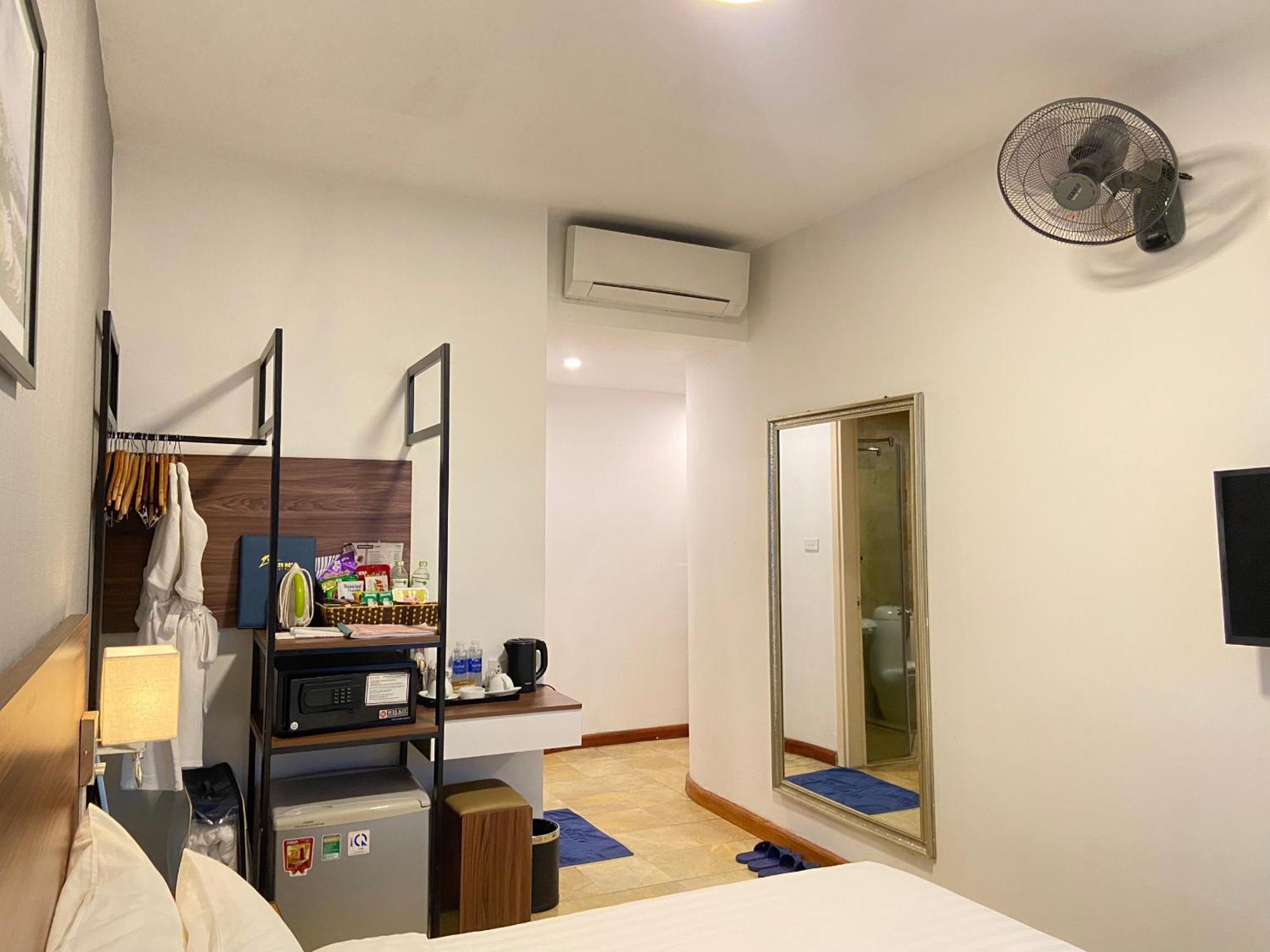 A25 Hotel - 12 Ngo Sy Lien Hanoi Kültér fotó